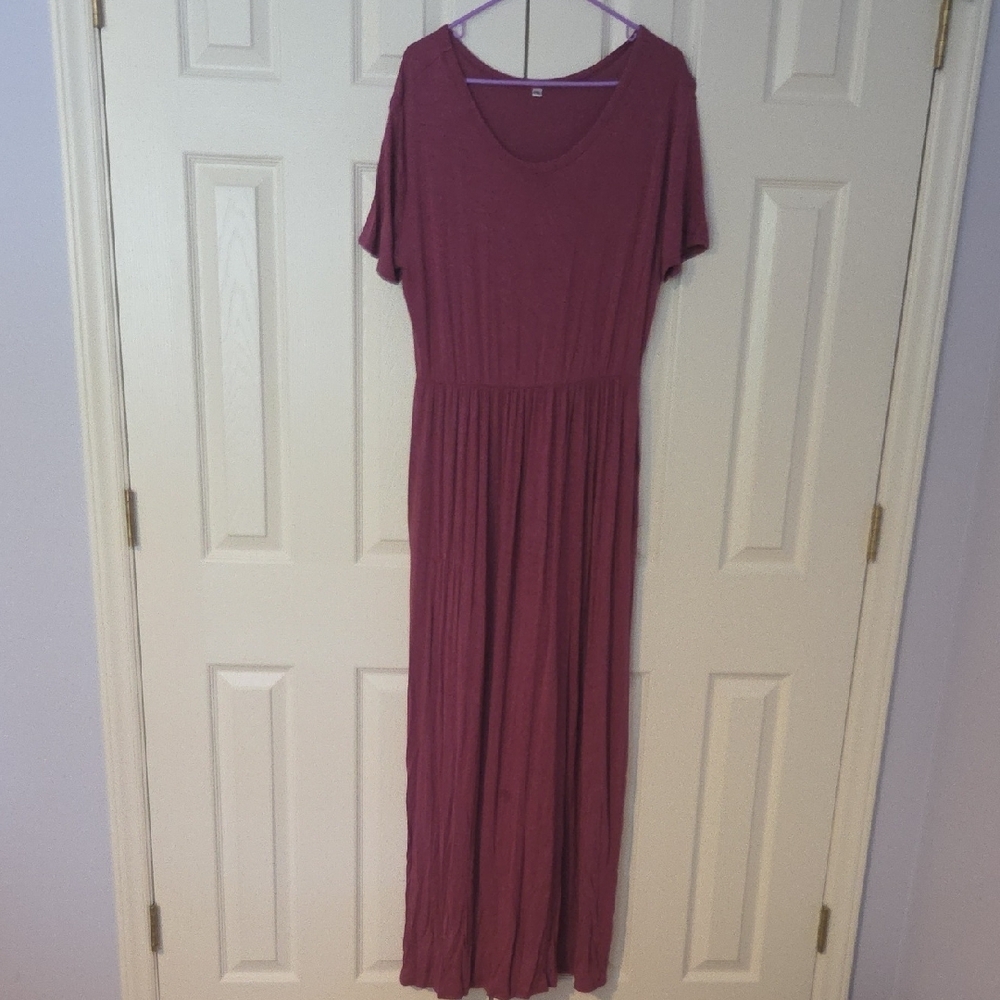 Elegant Mauve Maxi Dress